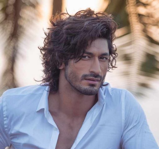 Vidyut Jammwal commemorates his tenth year in cinema with the launch of his home banner Action Hero Films