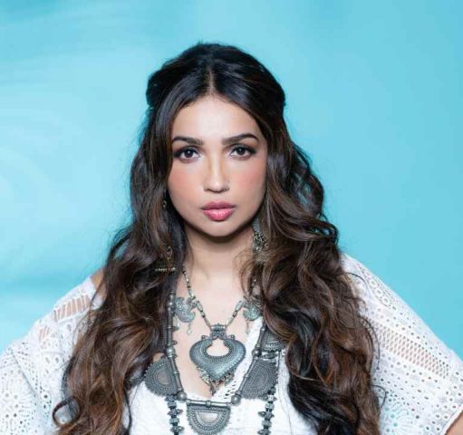 Kanika Dhillon confirms with her tweet that the script has been locked for the highly anticipated Rajkumar Hirani’s next, starring Shah Rukh Khan
