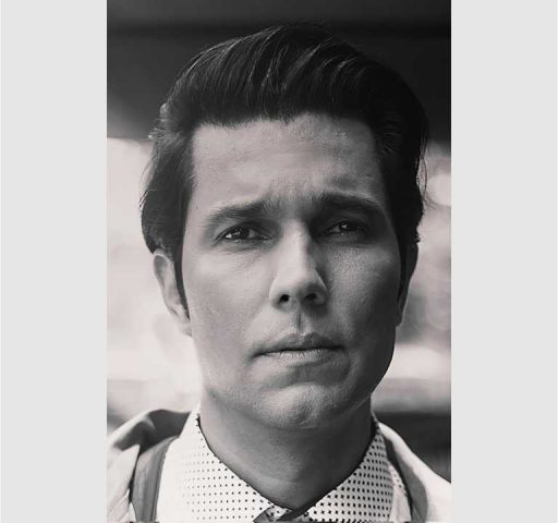 Randeep Hooda To Play The Title Role In ‘Swatantra Veer Savarkar’! 